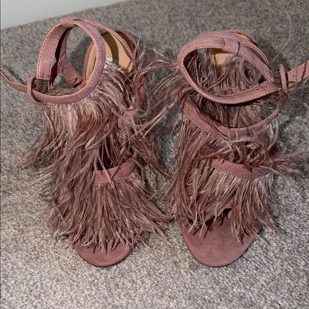 Steve Madden Feather Heels